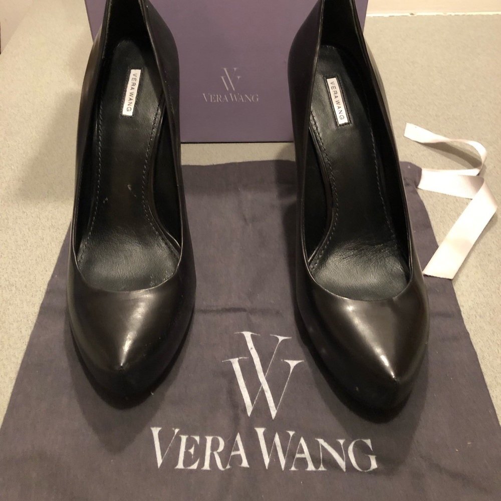 Vera Wang Black Raquel Hidden Platform Pump